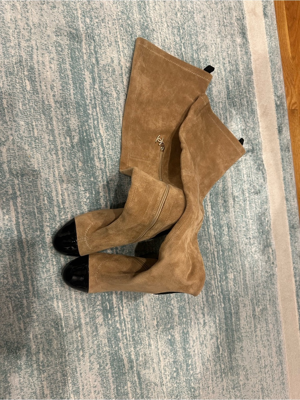 CHANEL Tan Suede Over-the-Knee Boots with Black Accents and Gold Block Heel - Picture 3 of 16